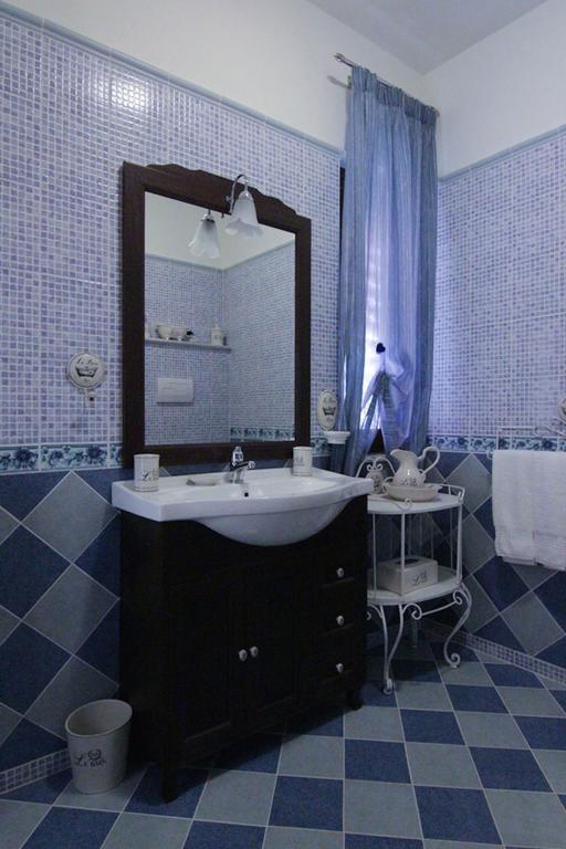 Villa Delle Camelie Gragnano Phòng bức ảnh